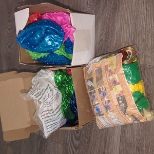 📣Last call 🌟NWT Balloon Arch Kit and Knobby Inflatable Balls Party Gifts